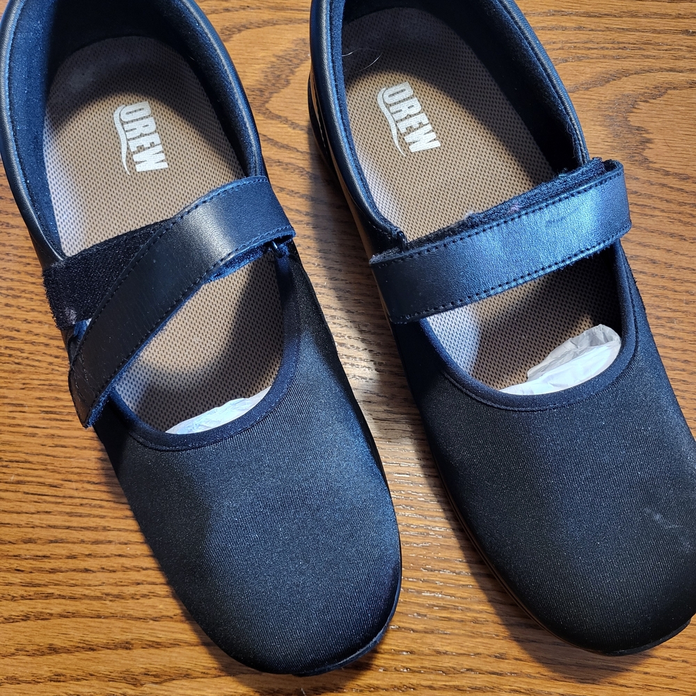 DREW Women's Black Mary Jane Comfort Flats